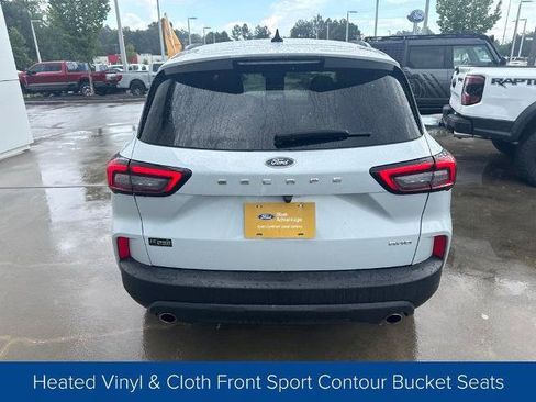 Certified 2025 Ford Escape ST-Line Select AWD/4WD image 5