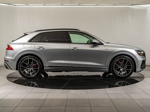 Used 2019 Audi Q8 Prestige AWD/4WD image 4