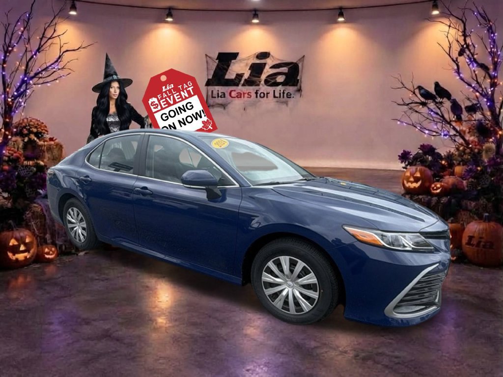 Used 2024 Toyota Camry LE w/ Cold Weather Package FWD image 2