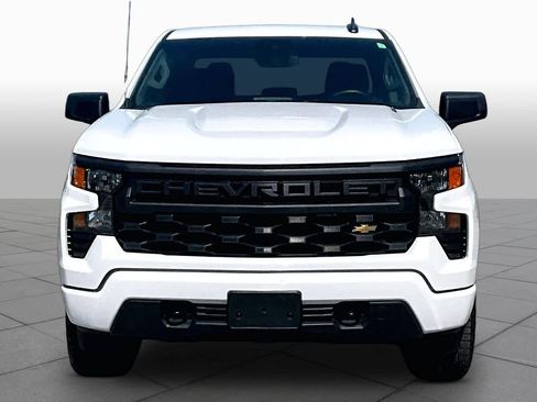 Used 2025 Chevrolet Silverado 1500 Custom AWD/4WD image 3