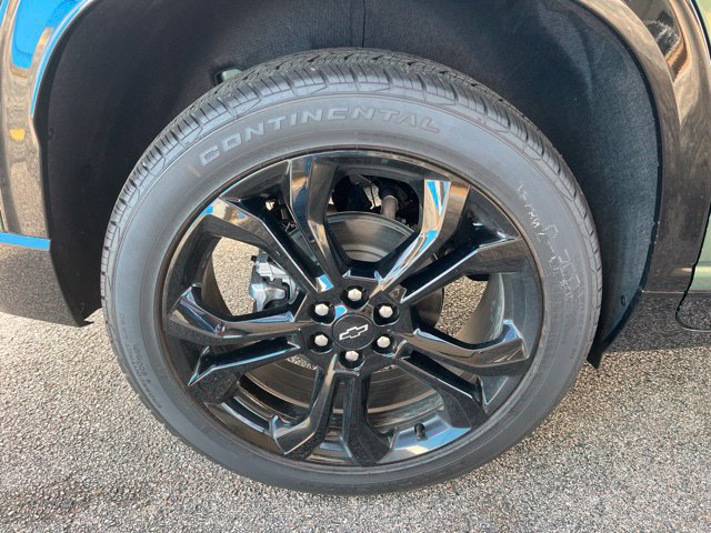 New 2027 Chevrolet Traverse RS FWD image 9