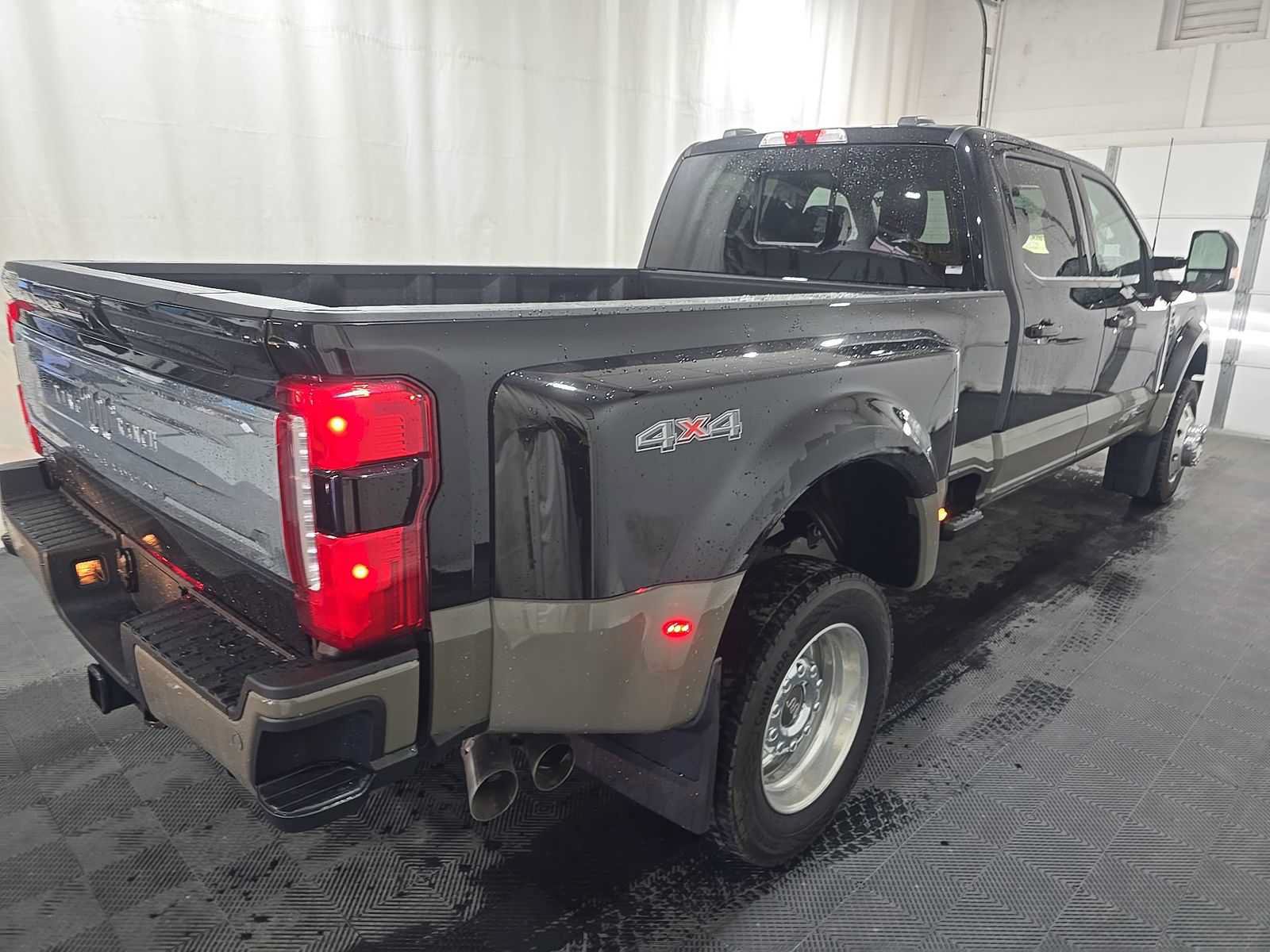 Used 2026 Ford F450 King Ranch AWD/4WD image 3