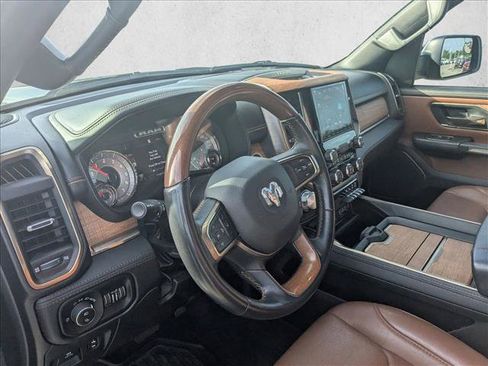 Used 2022 RAM 1500 Limited AWD/4WD image 10