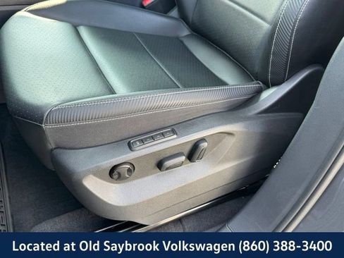 Certified 2023 Volkswagen Atlas Cross Sport SEL AWD/4WD image 35