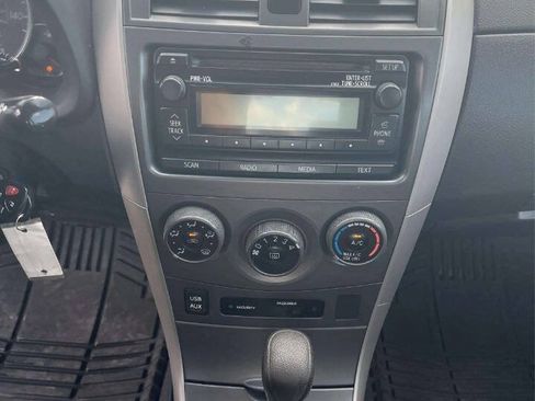 Used 2012 Toyota Corolla S FWD image 8