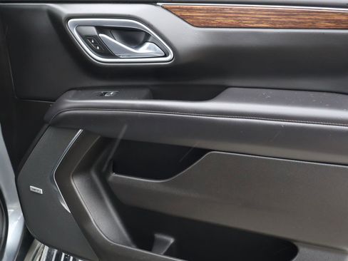 Used 2021 Chevrolet Suburban High Country image 20