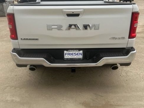New 2026 RAM 1500 Laramie AWD/4WD image 8