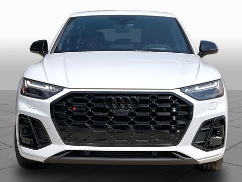 Used 2024 Audi SQ5 Prestige w/ Prestige Package AWD/4WD image 4