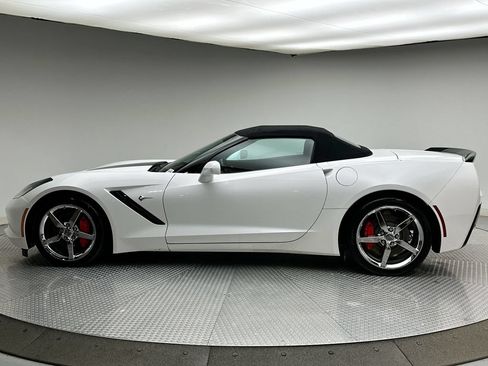 Used 2014 Chevrolet Corvette Stingray Convertible w/ 2LT Preferred Equipment Group RWD image 10