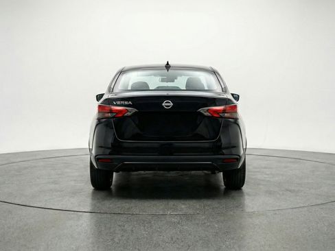 Used 2025 Nissan Versa SV FWD image 7