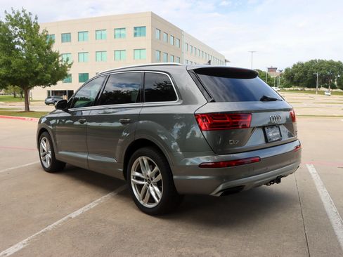 Used 2018 Audi Q7 3.0T Premium Plus w/ Premium Plus Package AWD/4WD image 5