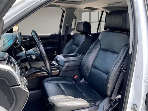 Used 2019 Chevrolet Tahoe LT AWD/4WD image 21