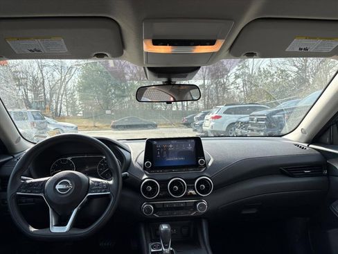 Certified 2024 Nissan Sentra SV image 7