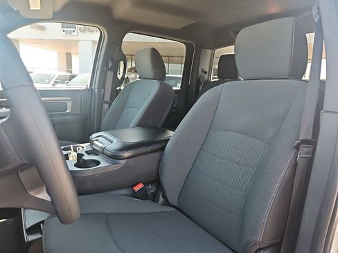 Used 2024 RAM 1500 Warlock RWD image 19