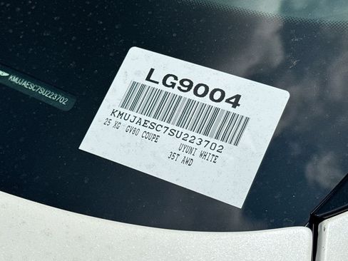 Used 2025 Genesis GV80 3.5T AWD/4WD image 16