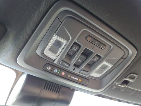 Certified 2024 Chevrolet Silverado 3500 High Country w/ High Country Premium Package AWD/4WD image 38
