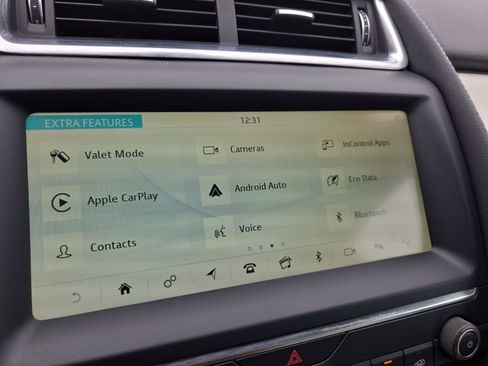 Used 2019 Jaguar E-PACE R-Dynamic SE image 47