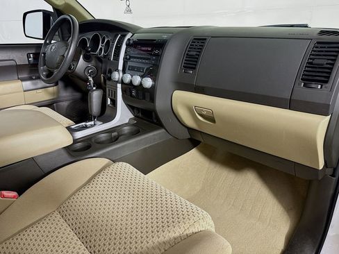 Used 2011 Toyota Tundra 2WD Double Cab w/ SR5 Pkg image 33