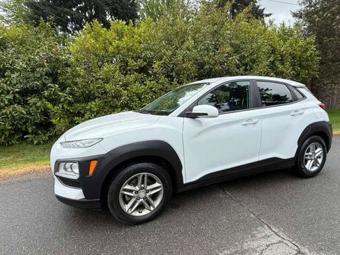 Used 2020 Hyundai Kona SE FWD image 4