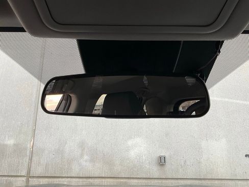 Used 2025 Toyota RAV4 XLE image 18