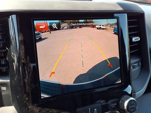 Used 2025 RAM 2500 Tradesman w/ Chrome Appearance Group image 5