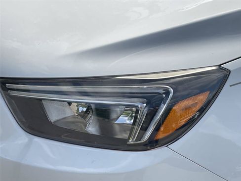 Used 2018 Buick Encore Preferred AWD/4WD image 9