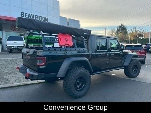 Used 2024 Jeep Gladiator Rubicon w/ Convenience Group image 4