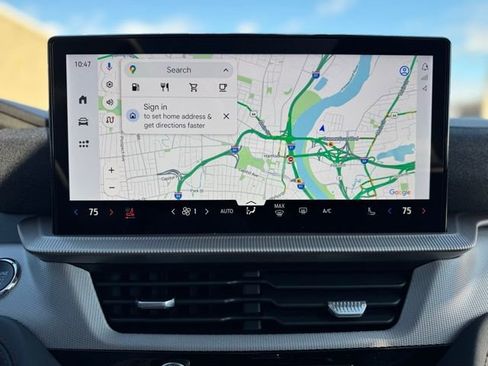 Used 2026 Ford Explorer Active w/ Active Comfort Package image 10