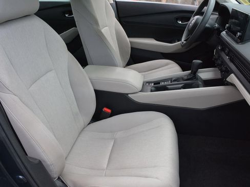 Used 2023 Honda Accord EX image 20