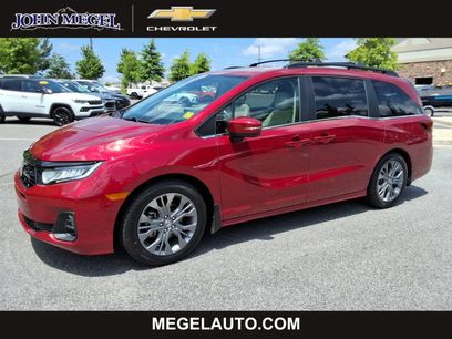Used 2025 Honda Odyssey Touring
