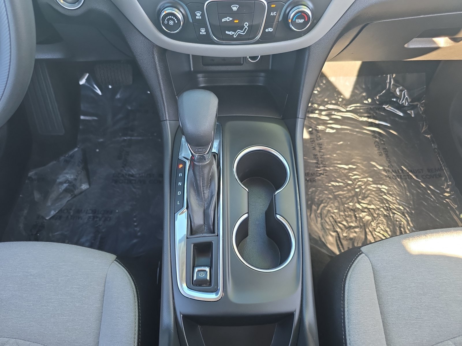 Used 2024 Chevrolet Equinox LS w/ LS Convenience Package FWD image 17