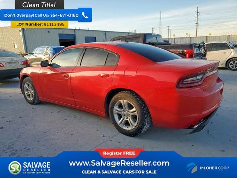 Used 2022 Dodge Charger SXT RWD image 3