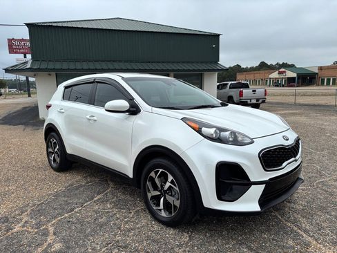 Used 2021 Kia Sportage LX image 7