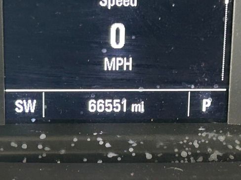 Used 2022 Chevrolet Silverado 1500 Custom image 23