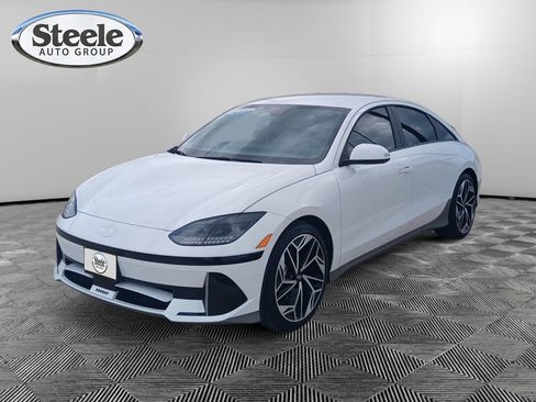 Used 2025 Hyundai Ioniq 6 SEL RWD image 1