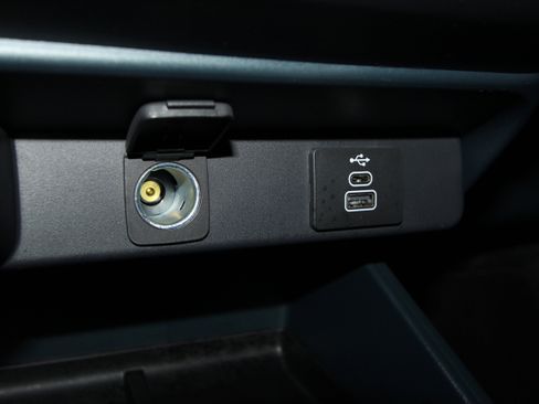 New 2026 Ford Maverick Lobo AWD/4WD image 14