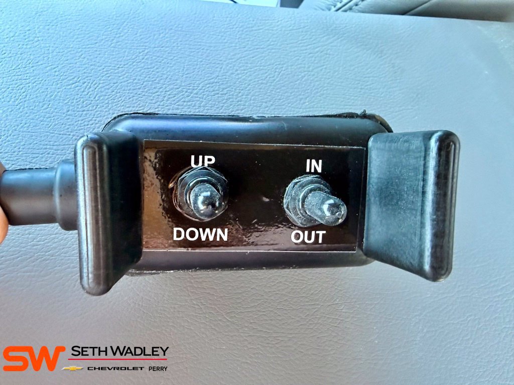 Used 2019 Ford F350 XL w/ Power Equipment Group AWD/4WD image 18