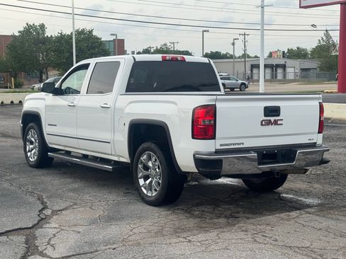 Used 2014 GMC Sierra 1500 SLT w/ SLT Crew Cab Value Package AWD/4WD image 4