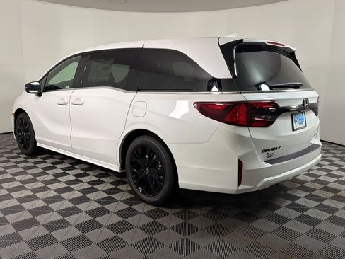 New 2026 Honda Odyssey Sport-L image 2