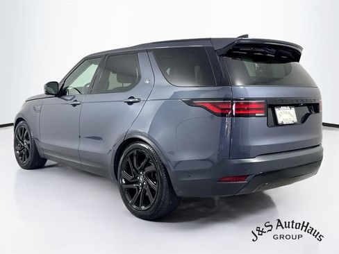 Used 2024 Land Rover Discovery S AWD/4WD image 5