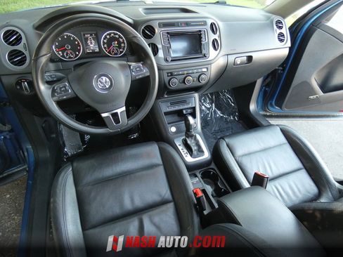 Used 2017 Volkswagen Tiguan SEL FWD image 23