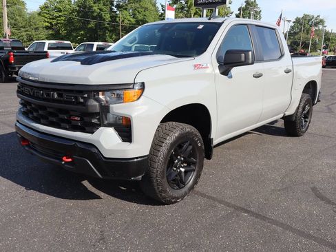 Used 2024 Chevrolet Silverado 1500 Custom Trail Boss AWD/4WD image 24