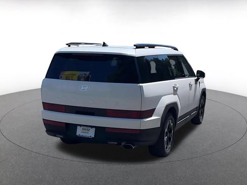 Used 2025 Hyundai Santa Fe SEL FWD image 14