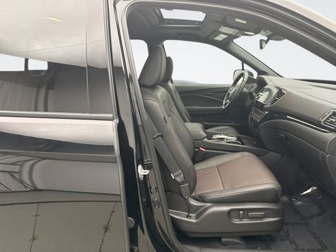 Used 2024 Honda Ridgeline Black Edition image 18