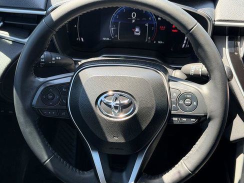 Certified 2025 Toyota Corolla Cross XLE w/ Convenience Package FWD image 11