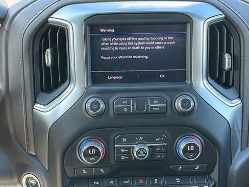 Used 2022 Chevrolet Silverado 1500 RST image 17