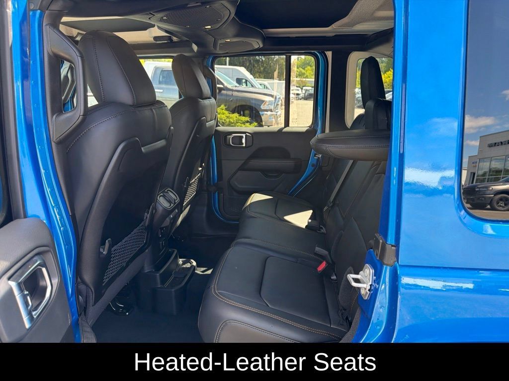 Used 2025 Jeep Wrangler Unlimited Rubicon 392 AWD/4WD image 18