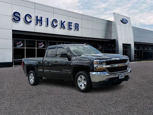 Used 2019 Chevrolet Silverado 1500 LT RWD image 1