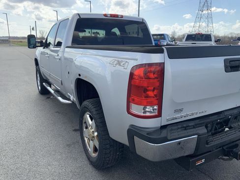 Used 2014 GMC Sierra 2500 SLT w/ SLT Convenience Package image 17