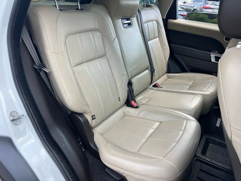 Used 2018 Land Rover Range Rover Sport HSE AWD/4WD image 39